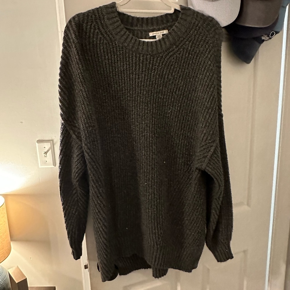 American eagle oversized grey sweater